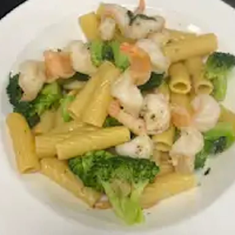 Delicious Shrimp Dishes at Our Italian Restaurant