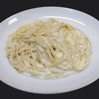 Fettuccine Alfredo