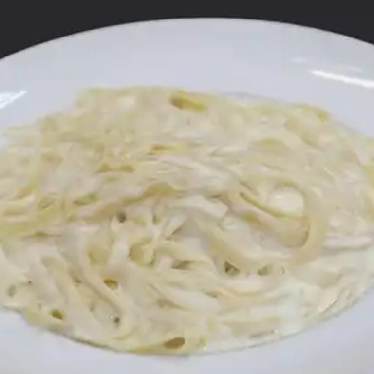 Delicious Fettuccine Alfredo and More Italian Classics