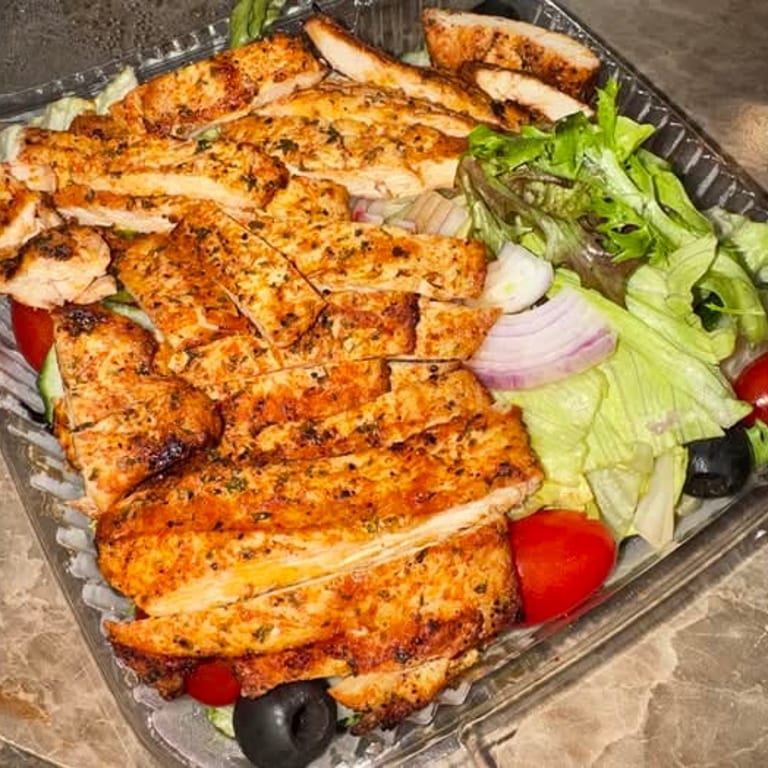 Grilled Chicken Salad Delights